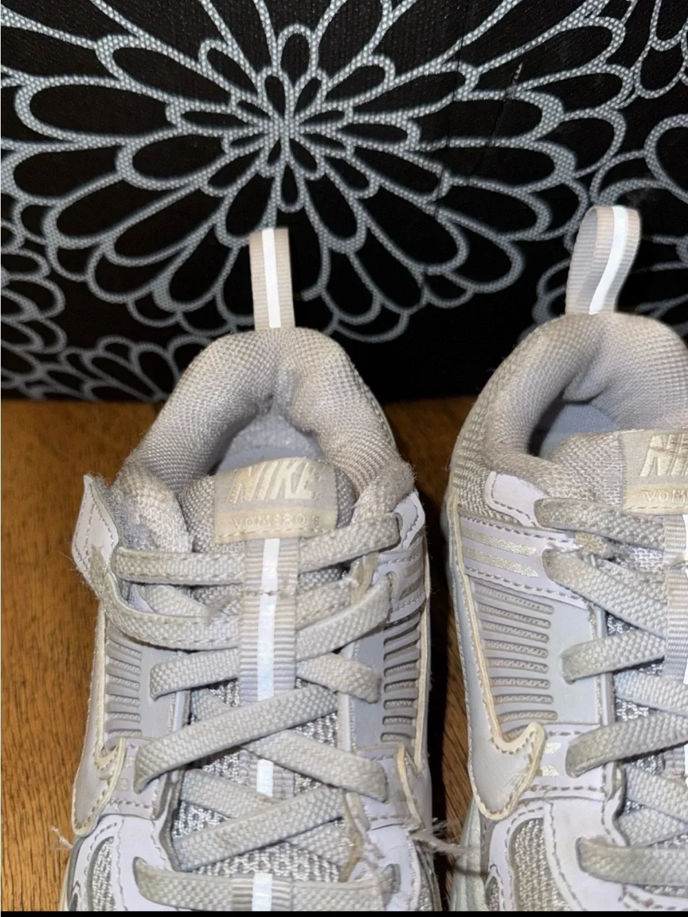 Kids Nike Vomero 5